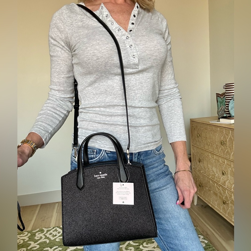 LOW PRICE NWT Kate Spade Black Sparkle Hand/Shoulder Bag